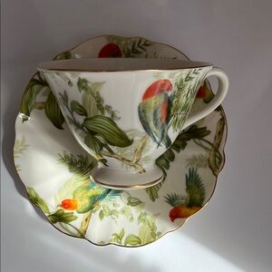 Parrot Design Tea Cup and Saucer Set